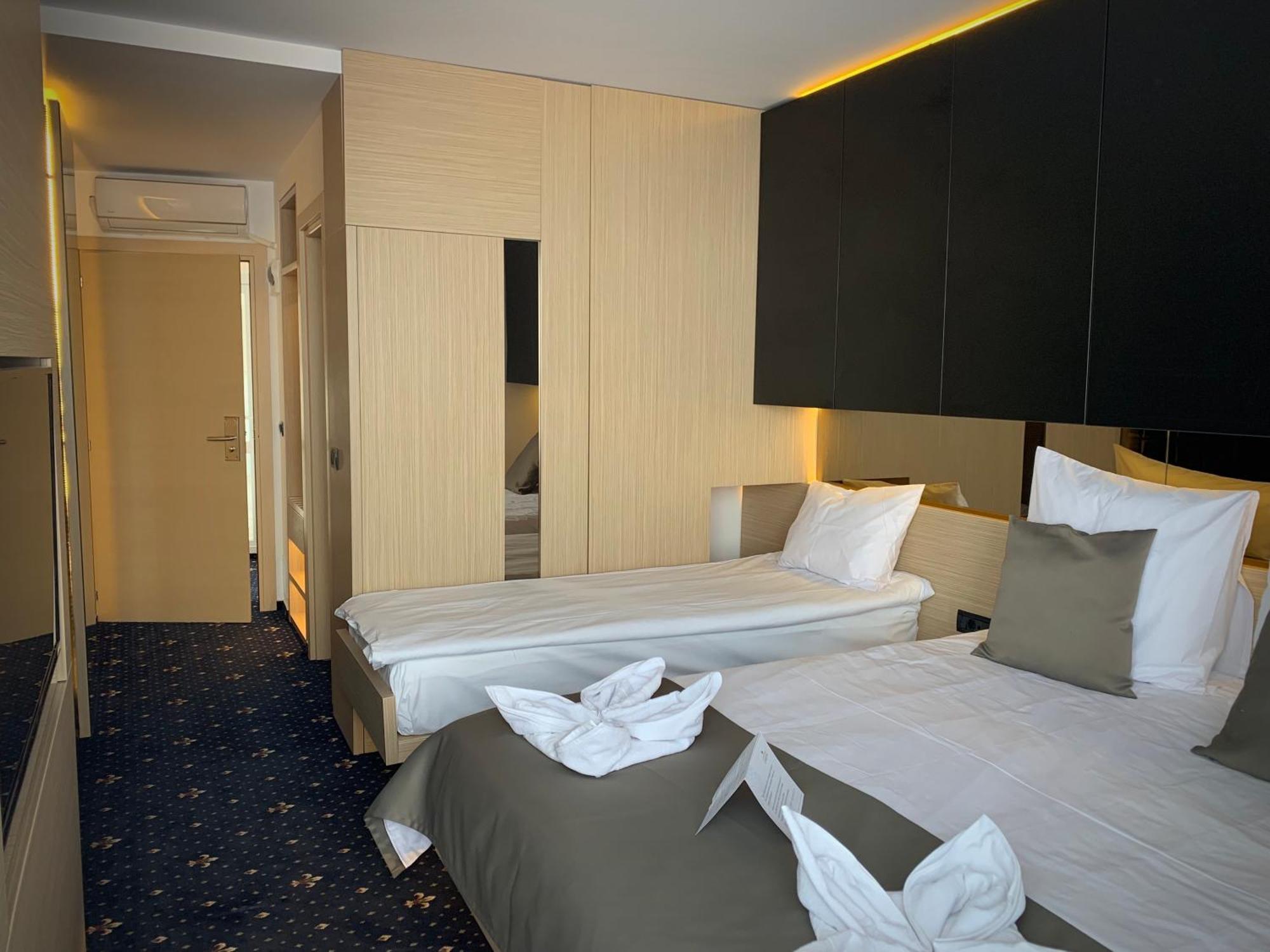 Aqvatonic Hotel - Steaua De Mare 艾福雷诺德 客房 照片