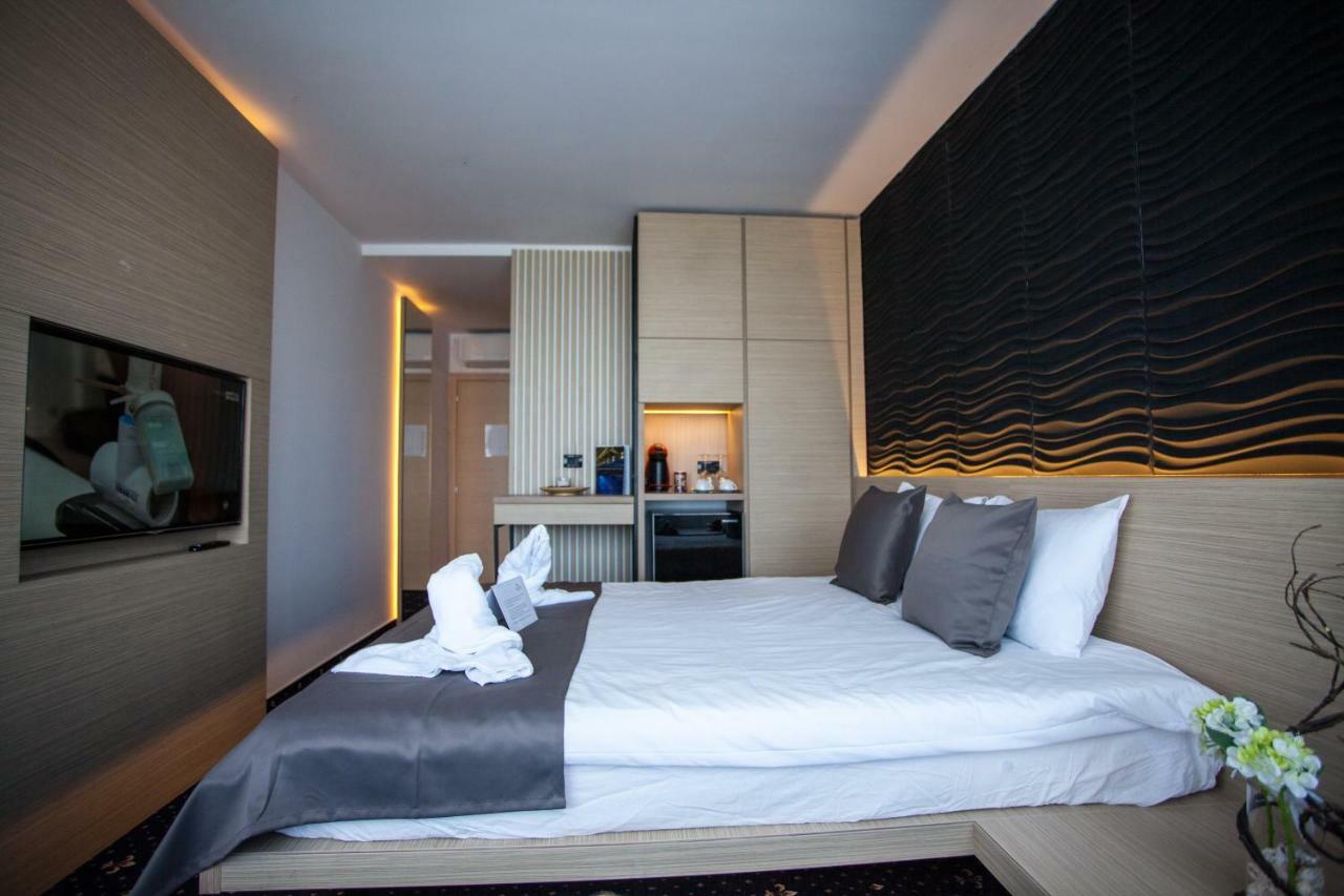 Aqvatonic Hotel - Steaua De Mare 艾福雷诺德 外观 照片