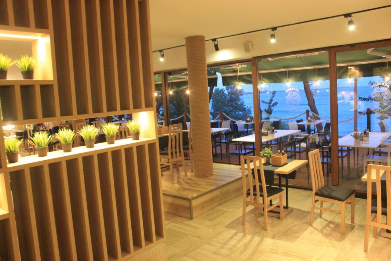 Aqvatonic Hotel - Steaua De Mare 艾福雷诺德 外观 照片